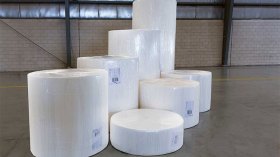 الجزائر تنفق 450 مليون أورو على الورق