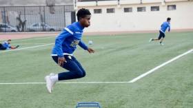 الأوغندي “أوكيلو” يتحدّث عن أجواء تجربته مع البارادو