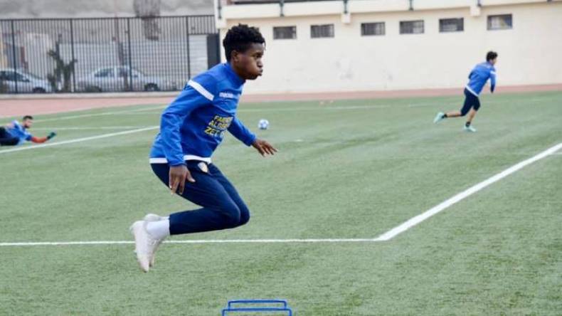 الأوغندي “أوكيلو” يتحدّث عن أجواء تجربته مع البارادو