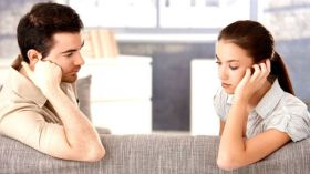 الجفاف العاطفي بين الزوجين.. أسباب ومقترحات
