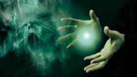 الجن يسكن بيوتنا ..و أرواح تقاسمنا الطعام!