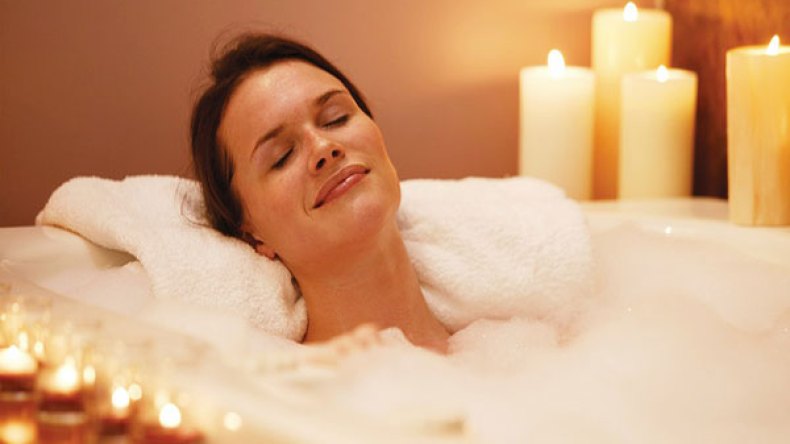 عطري جسمك واشعري بالانتعاش