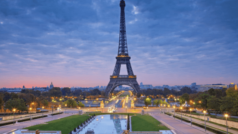 كورونا يكبد قطاع السياحة في فرنسا خسائر بـ40 مليار يورو