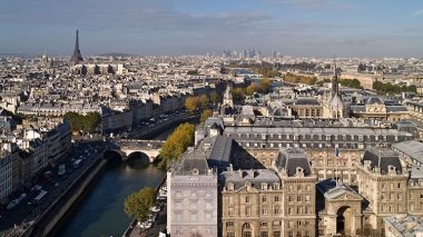 Around 2,000 Algerians Of Dual Nationality Detained in French Prisons