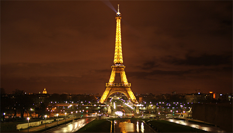 Residence documents counterfeited by Algerians in France for 12 years