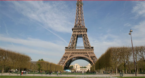 Stay permits to be allotted to undocumented Algerian immigrants in France