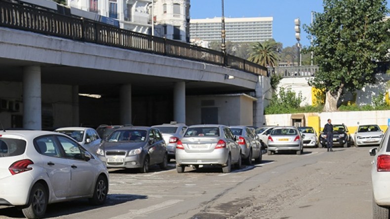 العاصمة.. جحيم مالكي السيارات!