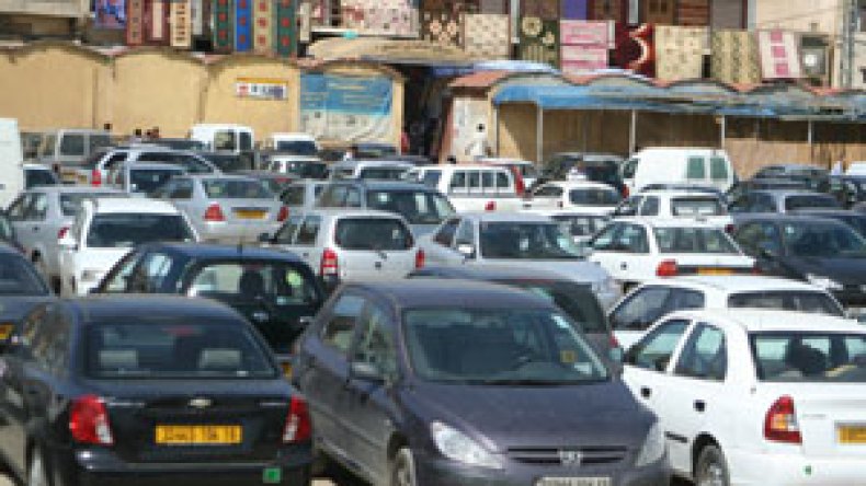 انطلاق محاكمة عصابة التهريب الدولي للسيارات