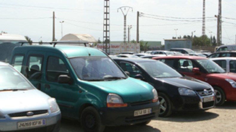 أعوان أمن وموظفون في الإدارة أسّسوا شبكة لتسويق السيارات المسروقة