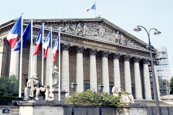 Malicious French Parliamentary Campaign Against Algeria… And Our Parliament “Grins And Bears It”!