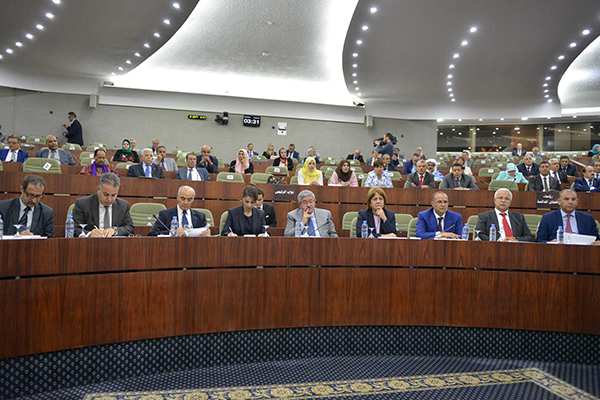 Affaire”Rebrab” : Ouyahia embarrassé par les députés