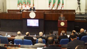 محمد السعيد يستنجد بالبرلمان ويدعو أويحيى لتحمل مسؤولياته