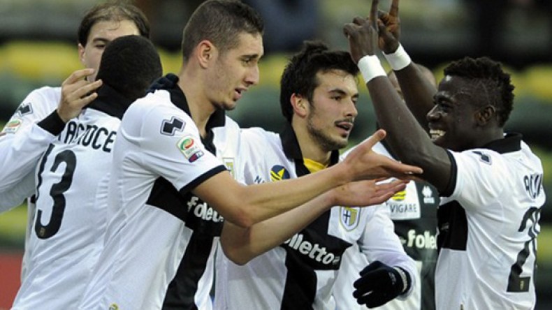 أندية “الكالتشيو” تقدم 5 ملايين أورو لإنقاذ بلفوضيل ورفاقه في بارما