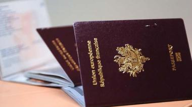 10 000 Algériens obtiennent les nationalités américaine et française annuellement