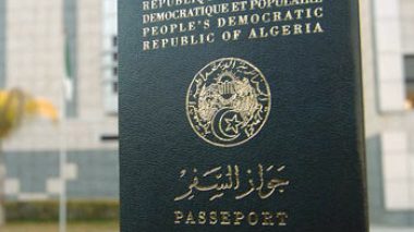 De faux passeports et permis de conduire vendus à 3 0000 DA