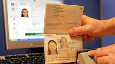 L'introduction des passeports biométriques débutera le 2 mars 2010