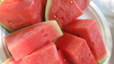 Algeria: 17 people get food poisoning due to watermelons watered with dirty water
