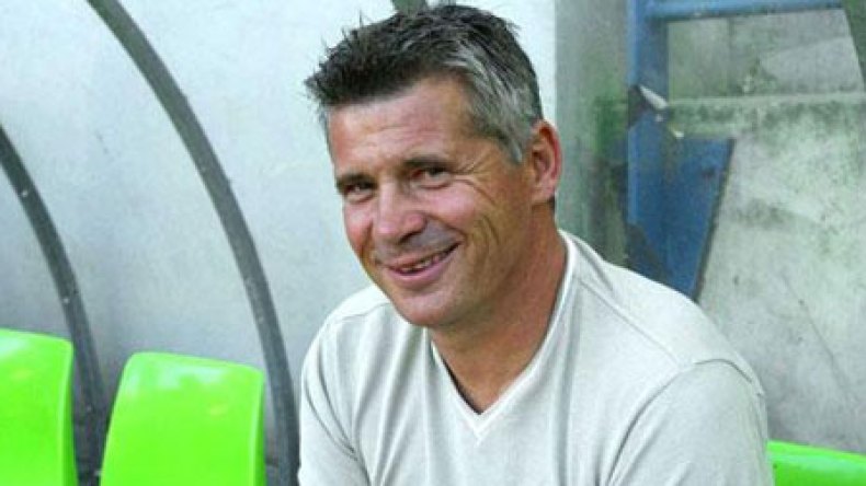 باتريك  ريمي  يوافق مبدئيا على تدريب الشبيبة