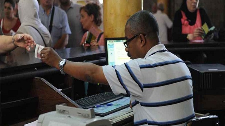 أجر الموظف الجزائري الأضعف عربيا