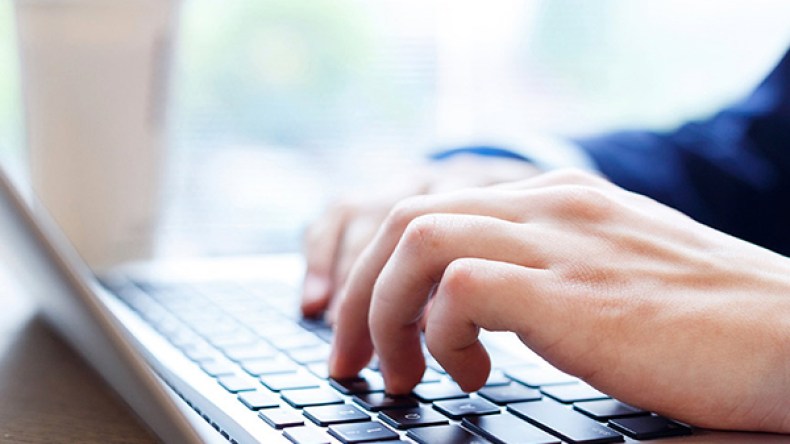 الرباط تعتزم تدريب الشباب “إلكترونيًا” وتجنيدهم ضد البوليزاريو