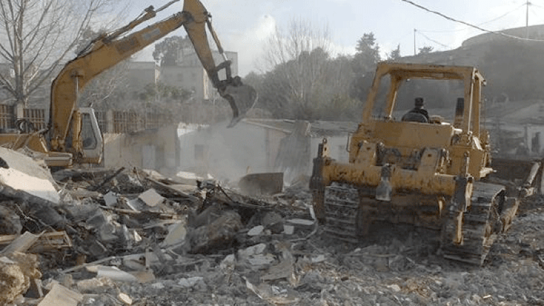 إزالة 26 مفرغة عشوائية و119 بناية فوضوية بالعاصمة