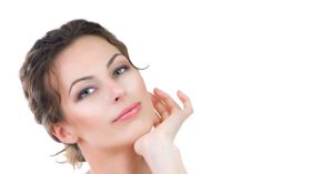 كيف أعتني ببشرتي خارج موسم البرد؟