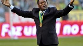 بيليه: “مارادونا يلعب برجل واحدة..إذن هو لاعب غير جيّد”!