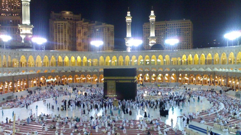 التّشويق إلى حجّ بيت الله العتيق