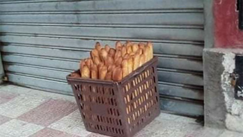 حملة وطنية للتشهير بالمحلات المُغلقة التي تترك الخبز خارجا