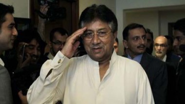 Pervez Musharraf retourne au Pakistan après plus de quatre ans d’exil