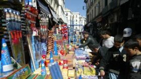 «حرب المفرقعات»..  16 مليار دينار يحرقها الجزائريون ليلة المولد