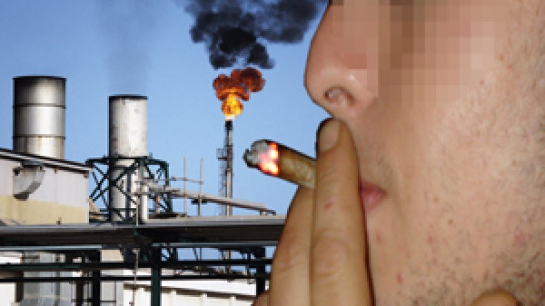 جزائريون‭ ‬وأجانب‭ ‬يخرقون‭ ‬قوانين‭ ‬الأمن‭ ‬في‭ ‬مناطق‭ ‬الأخطار‭ ‬الكبرى
