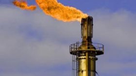 ثورات الشارع العربي ترفع أسعار النفط إلى أعلى مستوى منذ 2008