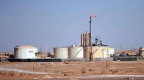 Les exportations algériennes de pétrole et de gaz en baisse de 12%