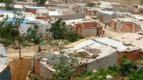 “انتهازيون” يحولون أراضي فلاحية إلى بؤر قصدير جديدة بأولاد فايت!