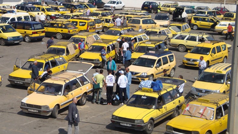 زيادات غير قانونية في تسعيرة النقل بسيارات الأجرة في المسيلة