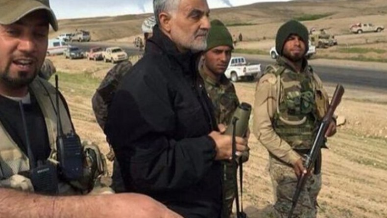 قاسم سليماني‮ ‬هو اليد الضاربة لأمريكا ضد‮ ‬‭”‬الجهاديين السنة‮” ‬