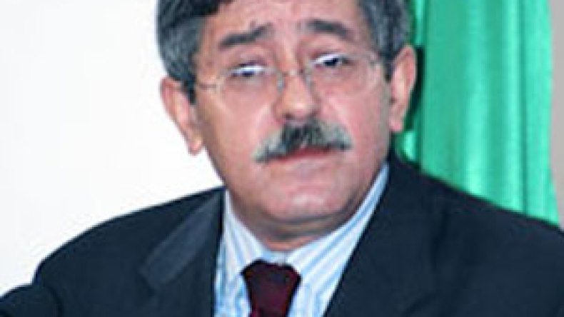 أويحيى يحذر منتخبيه من “لوبيات” التحريض والتخريب