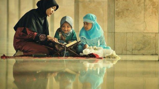 رمضان فرصتك للارتباط وذويك بالصلاة والقرآن.. كيف؟!