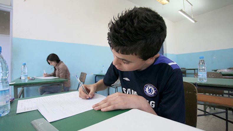 أسئلة العربية “ساهلة ماهلة”..  ومواضيع الفيزياء “تصدم” مترشحين