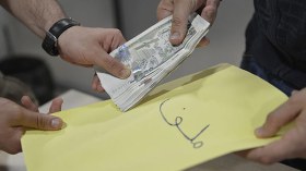 14 بالمائة من مستخدمي الخدمات العامة في الجزائر دفعوا رشوة!