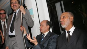 وزراء الحكومة يحضرون أول تجربة للمترو من البريد المركزي إلى حي البدر