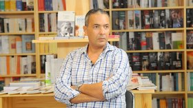 علينا التوقف عن لوم الإستعمار والعقيدة ليست ملكا لأحد