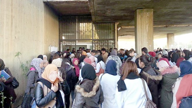 9 آلاف طالب يشلون كلية البيولوجيا بجامعة باب الزوار