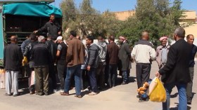 تجار الجملة ببرج باجي مختار ينتفضون أمام مقر ولاية أدرار