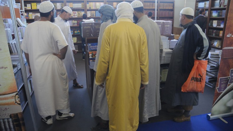 ‮”‬الملتحون‮” ‬يغزون الصالون الـ19‮ ‬وأجنحة معزولة للكتاب الديني