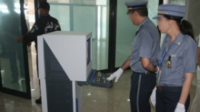 جمركيون سابقون خربوا أجهزة “السكانير” تواطؤا مع “مافيا” الحاويات