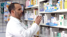 الصيادلة يطالبون ولد عباس بالإفراج عن الوكالة الوطنية للأدوية