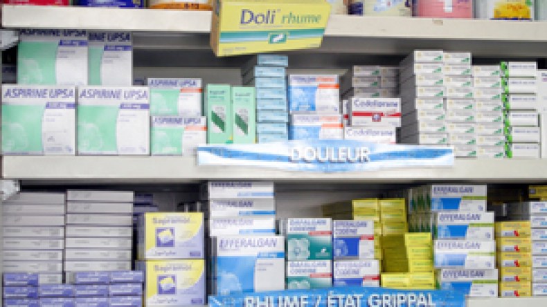 لجان تحقيق وزارية لكشف تهريب الأدوية بتلمسان نحو المغرب