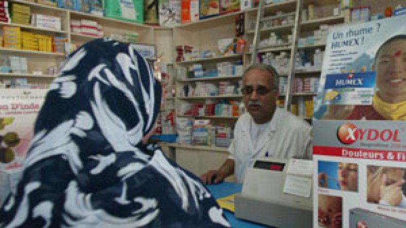 وزارة الصحة تفتح تحقيقا وطنيا حول وفرة 165 دواء
